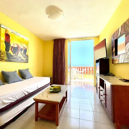 Cozy One Bedroom Apartment, Pool, Next Restaurants, Shops And The Beach In Tenerife South Apartamento