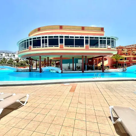 Cozy One Bedroom Apartment, Pool, Next Restaurants, Shops And The Beach In Tenerife South Costa Adeje (Tenerife)