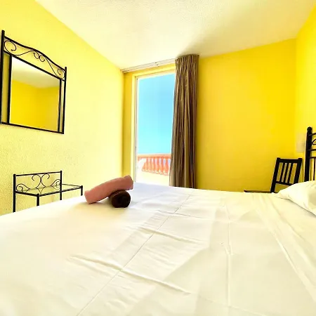 Apartamento Cozy One Bedroom Apartment, Pool, Next Restaurants, Shops And The Beach In Tenerife South Costa Adeje (Tenerife)