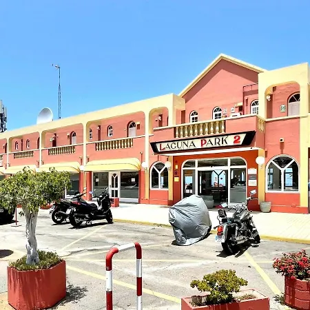Cozy One Bedroom Apartment, Pool, Next Restaurants, Shops And The Beach In Tenerife South *